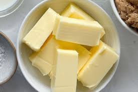 Butter of buffalo ( म्हशीचे लोणी ) ( 1 kg )