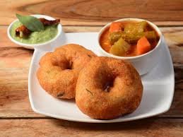 A vada sambar   ( वडा सांबर   ) ( 300 gm )